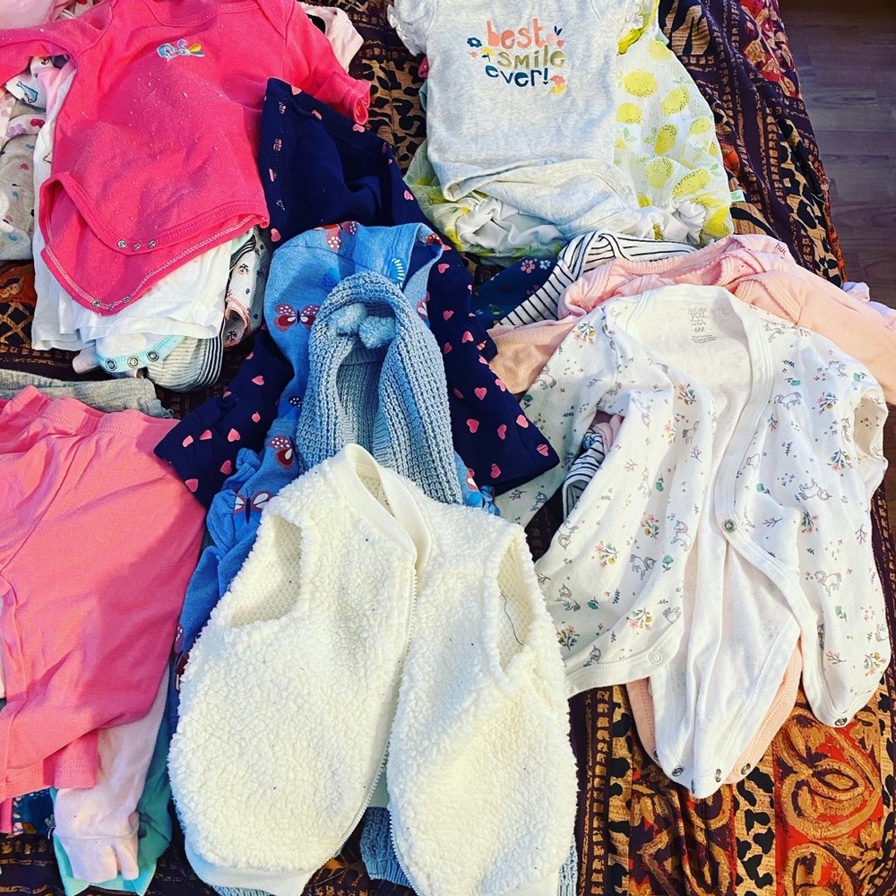 Alot Of Girl Clothes 3-12 Months Also Shoes 2c-4c